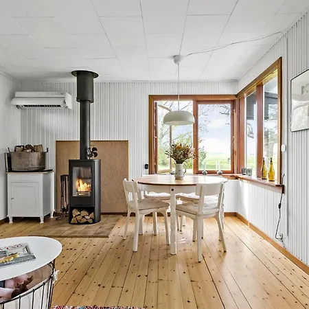 Casa de Férias Lovely In With Kitchen Jægerspris